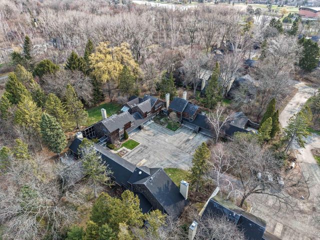 78 Woodfield COURT, Wind Point, WI 53402