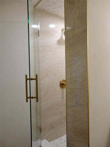 6700 Richardson Road 204, Houston, TX 77069