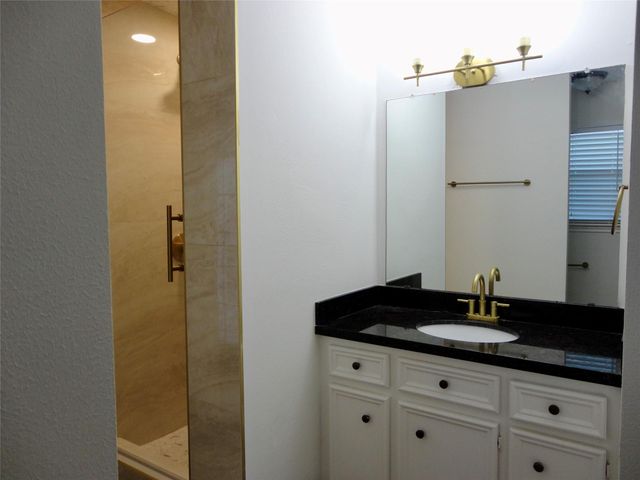 6700 Richardson Road 204, Houston, TX 77069