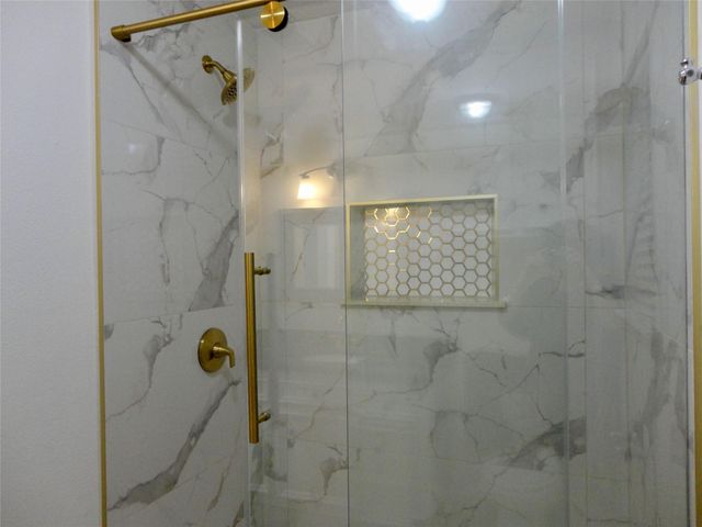 6700 Richardson Road 204, Houston, TX 77069