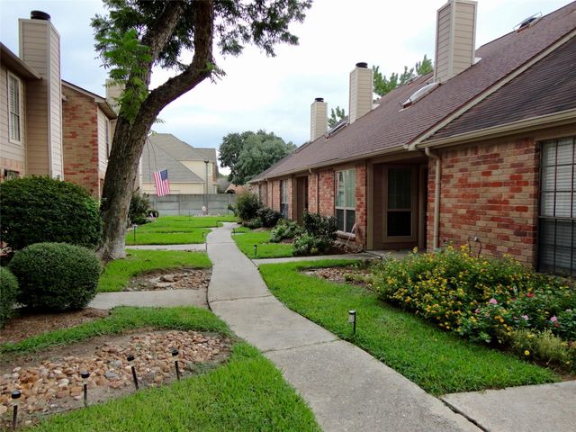 6700 Richardson Road 204, Houston, TX 77069