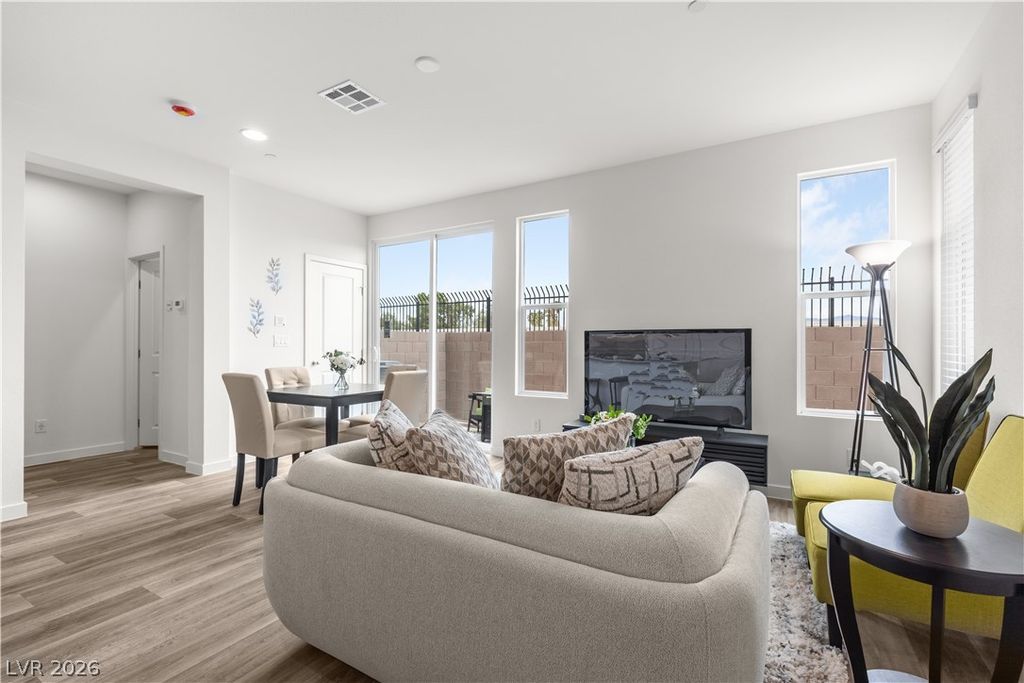 4926 Sweet Vesper Court, Las Vegas, NV 89108 — photo 5