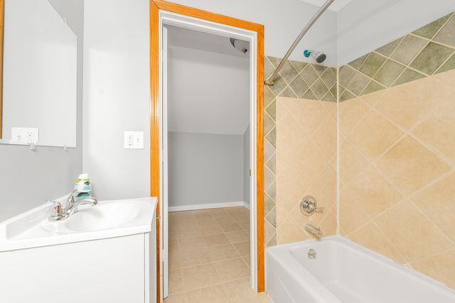 1204 March Street, Kalamazoo City, MI 49001