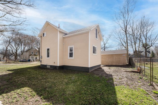 1204 March Street, Kalamazoo City, MI 49001