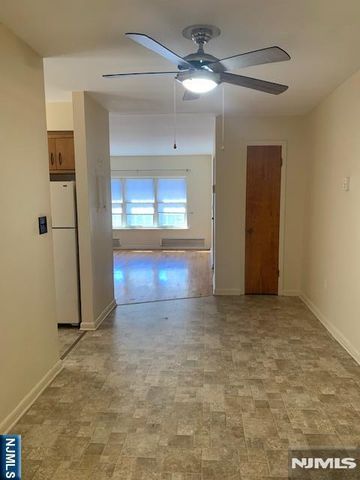 180 High Street 4, Nutley, NJ 07110