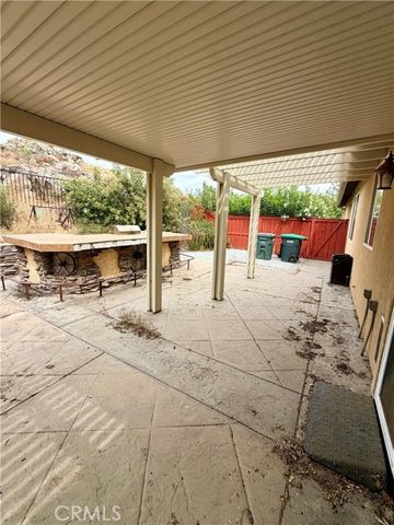 215 Gamez, Hemet, CA 92545