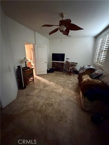 215 Gamez, Hemet, CA 92545