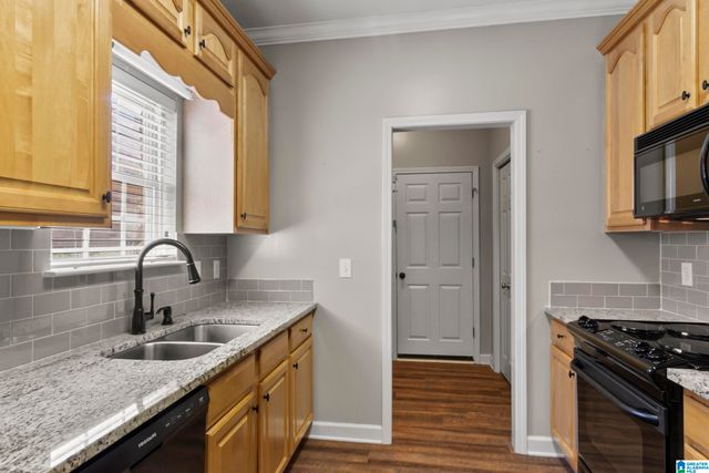 4542 RIVERBIRCH CIRCLE, Bessemer, AL 35022