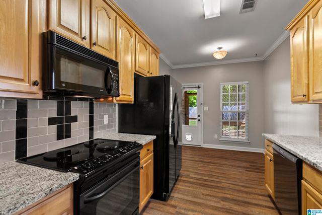 4542 RIVERBIRCH CIRCLE, Bessemer, AL 35022