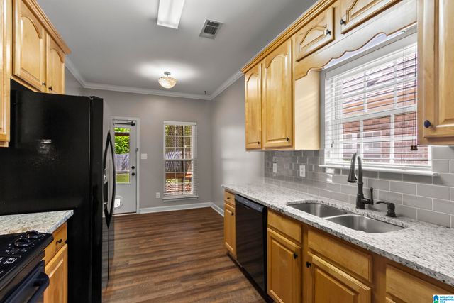 4542 RIVERBIRCH CIRCLE, Bessemer, AL 35022