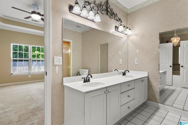 4542 RIVERBIRCH CIRCLE, Bessemer, AL 35022