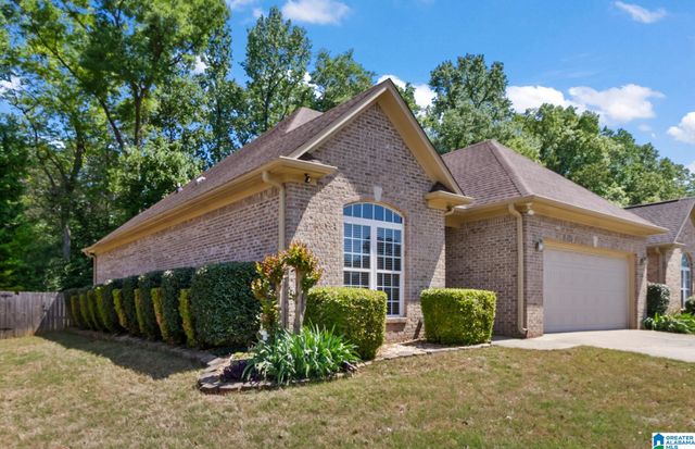 4542 RIVERBIRCH CIRCLE, Bessemer, AL 35022