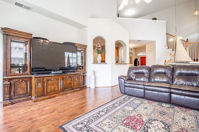 5908 Silver Buckle Drive, Mckinney, TX 75070