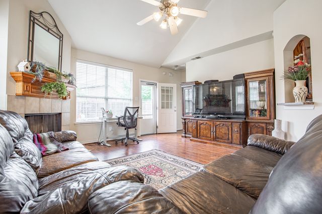 5908 Silver Buckle Drive, Mckinney, TX 75070