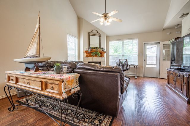 5908 Silver Buckle Drive, Mckinney, TX 75070