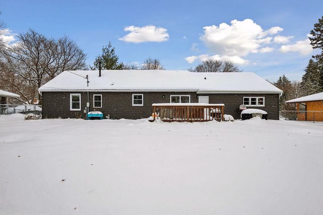 2941 Noble Avenue N, Golden Valley, MN 55422