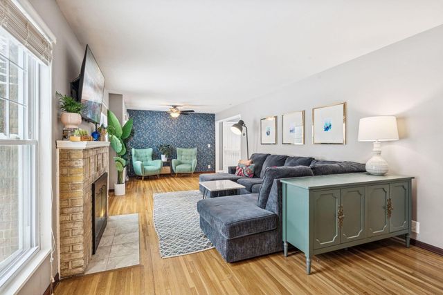 2941 Noble Avenue N, Golden Valley, MN 55422