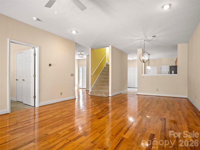 21 Holiday Drive, Arden, NC 28704