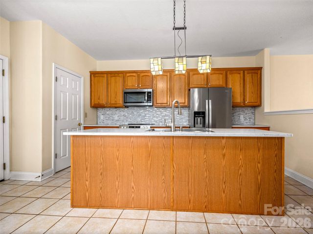 21 Holiday Drive, Arden, NC 28704