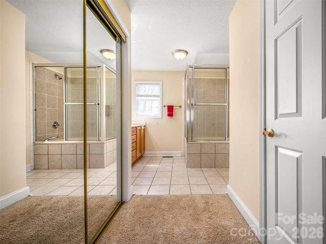 21 Holiday Drive, Arden, NC 28704