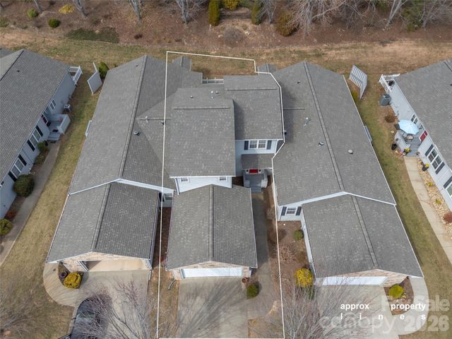 21 Holiday Drive, Arden, NC 28704