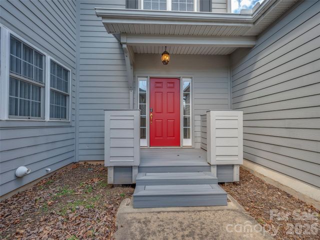 21 Holiday Drive, Arden, NC 28704