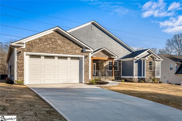 303 Regency Circle, Anderson, SC 29625