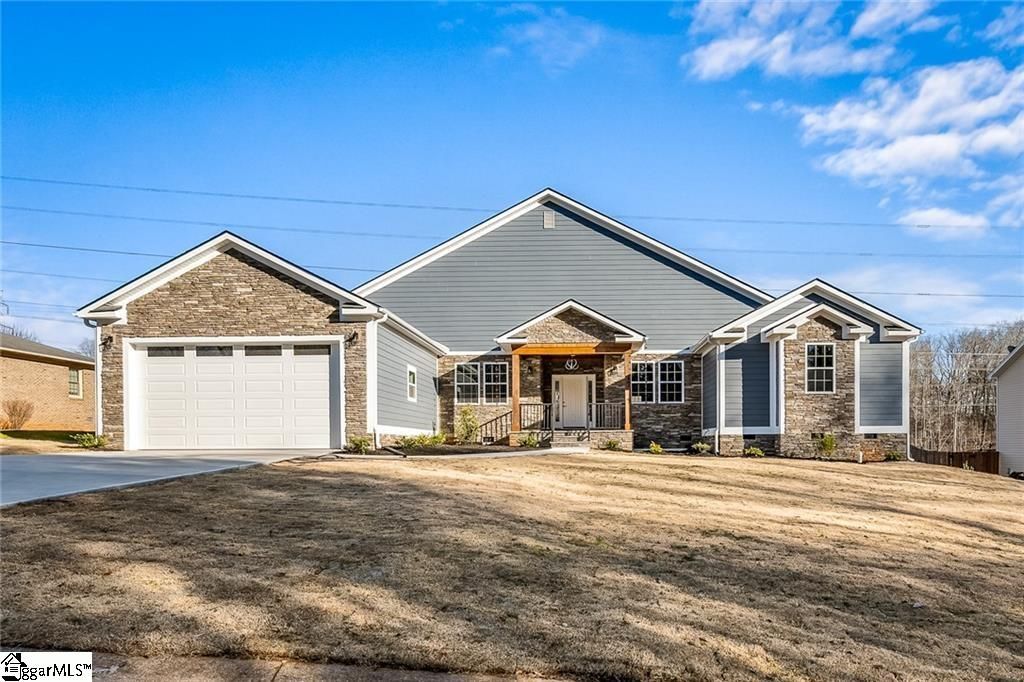 303 Regency Circle, Anderson, SC 29625