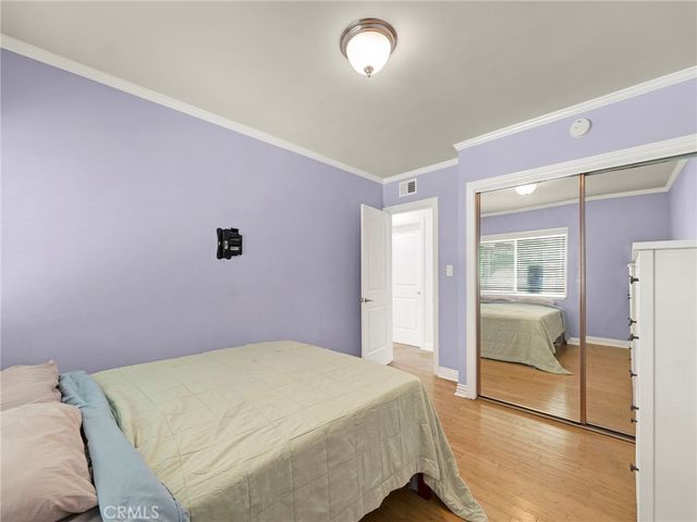 9527 oso Avenue, Chatsworth, CA 91311