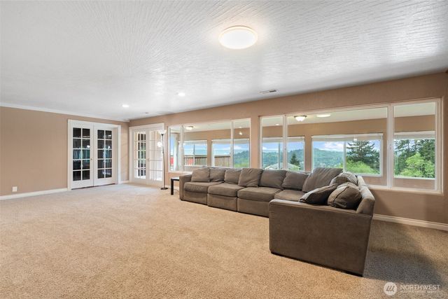 507 Williams Finney Road, Kelso, WA 98626