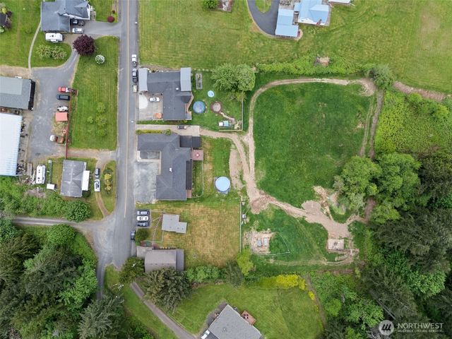507 Williams Finney Road, Kelso, WA 98626