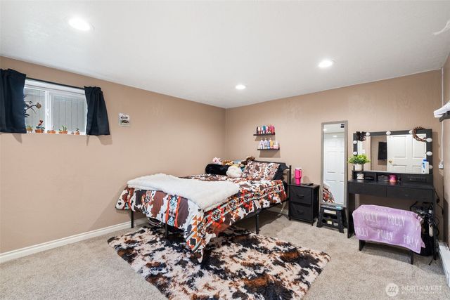 507 Williams Finney Road, Kelso, WA 98626