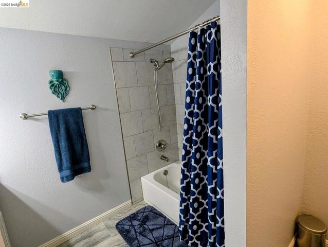 1892 London DR, Benicia, CA 94510