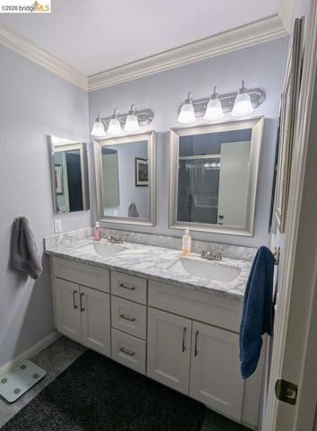 1892 London DR, Benicia, CA 94510
