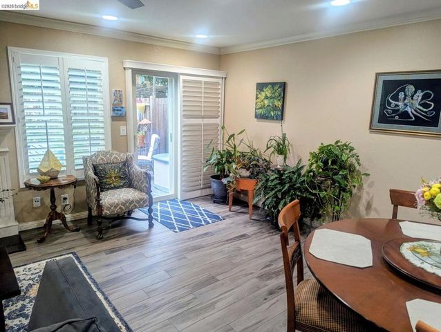 1892 London DR, Benicia, CA 94510