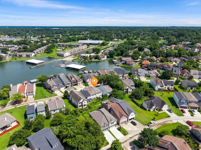 254 Capetown, Montgomery, TX 77356