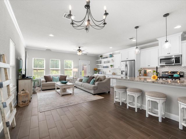 254 Capetown, Montgomery, TX 77356