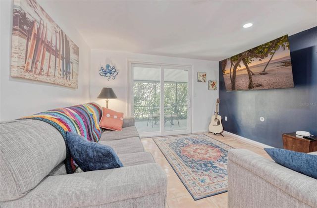 3217 RESTFUL LANE, Sarasota, FL 34231