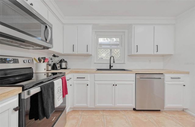 3217 RESTFUL LANE, Sarasota, FL 34231