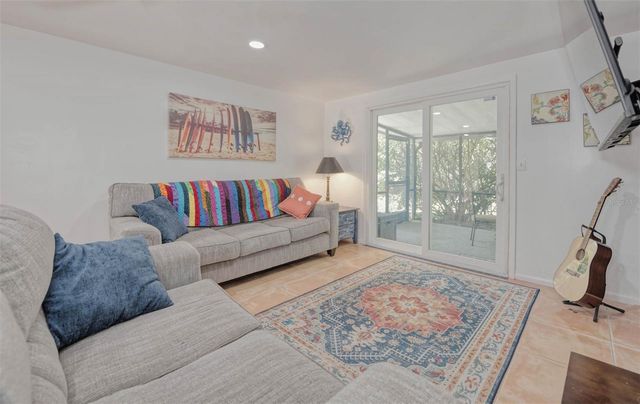 3217 RESTFUL LANE, Sarasota, FL 34231