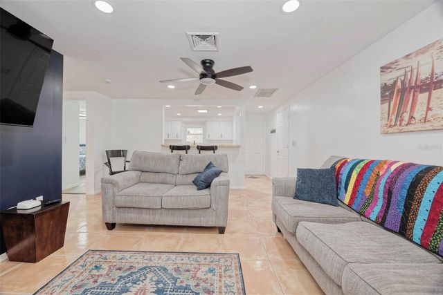 3217 RESTFUL LANE, Sarasota, FL 34231