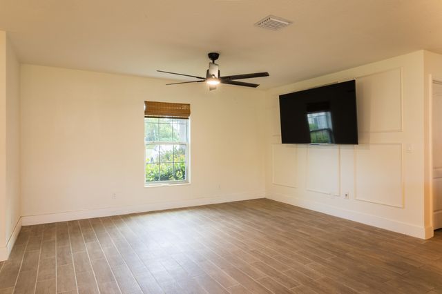 2581 SE Dogwood Avenue, Port St. Lucie, Port St Lucie, FL 34952