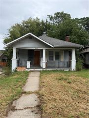 2110 E 69th Street, Kansas City, MO 64132