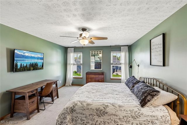 1704 W Ash Drive, Avon, OH 44011