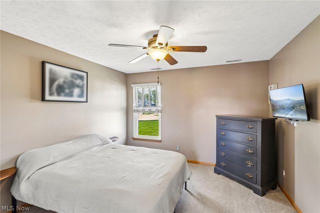 1704 W Ash Drive, Avon, OH 44011