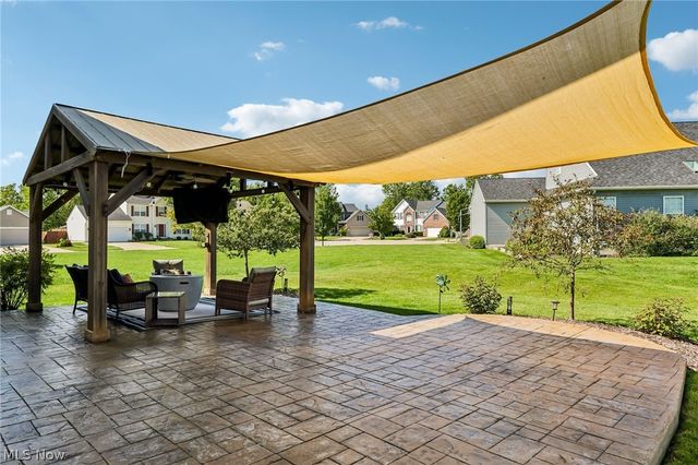 1704 W Ash Drive, Avon, OH 44011