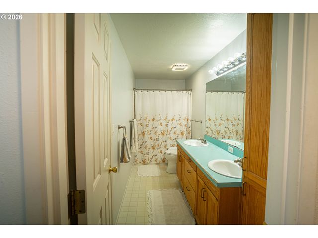 3370 MARION St Se, Albany, OR 97322