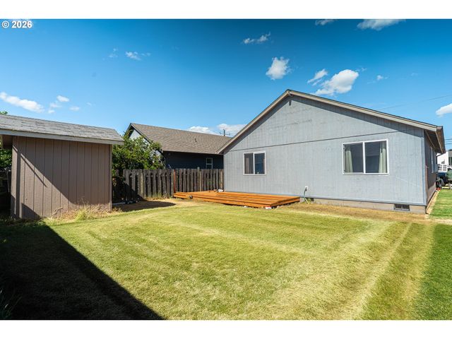 3370 MARION St Se, Albany, OR 97322