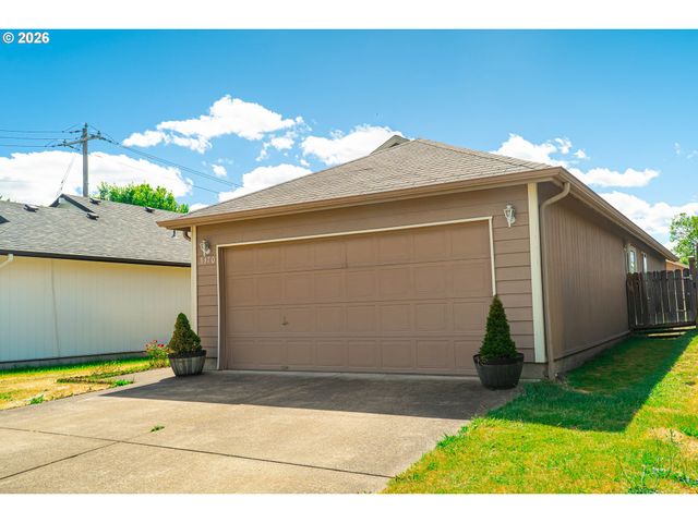 3370 MARION St Se, Albany, OR 97322
