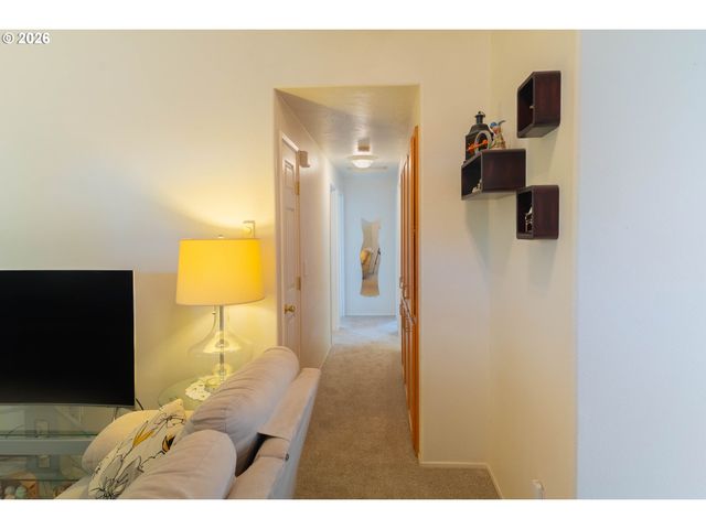 3370 MARION St Se, Albany, OR 97322